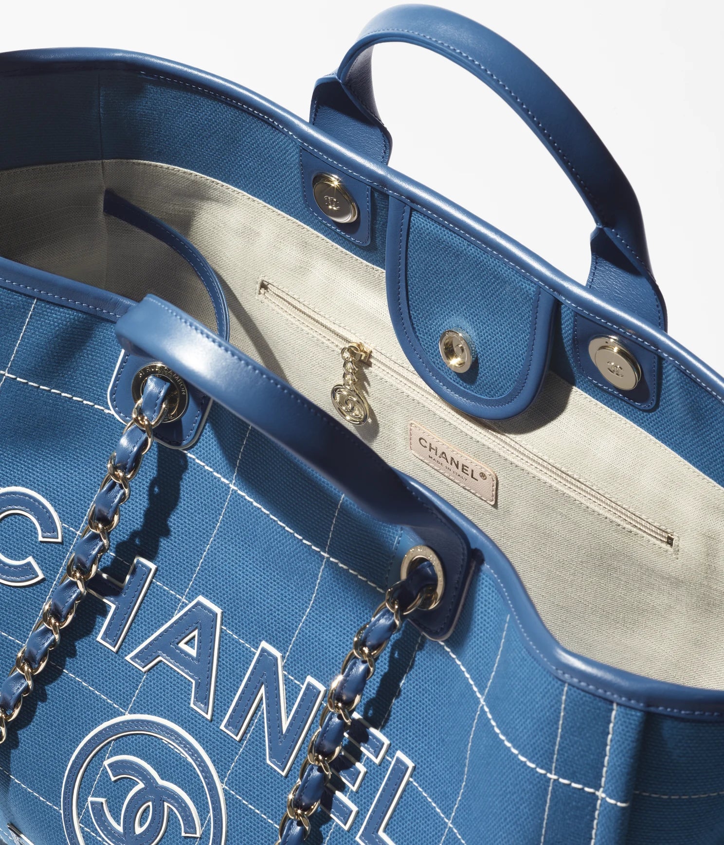 MAXI SHOPPING BAG chanel