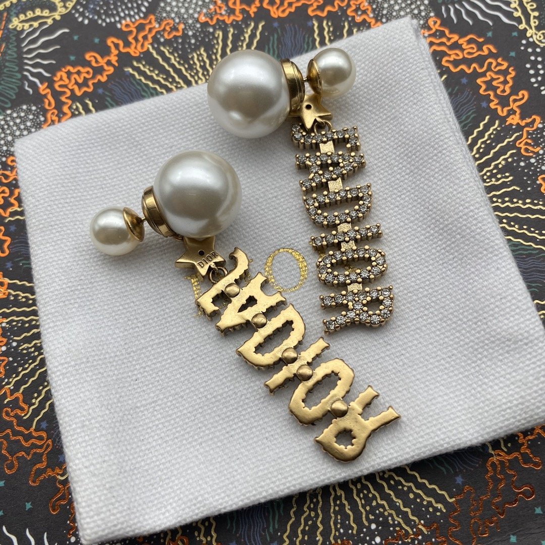 High-end Luxury Pearl Crystal Pendant Earrings