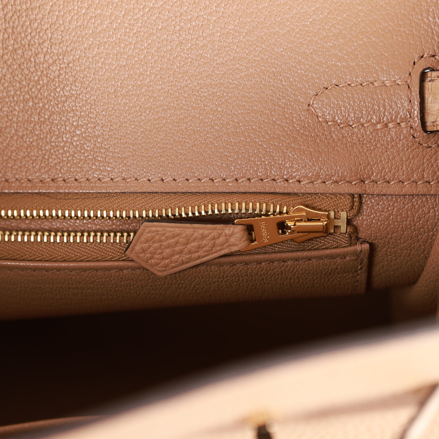 Hermès Birkin 25 Chai Matte Alligator and Togo Touch Permabrass Hardware