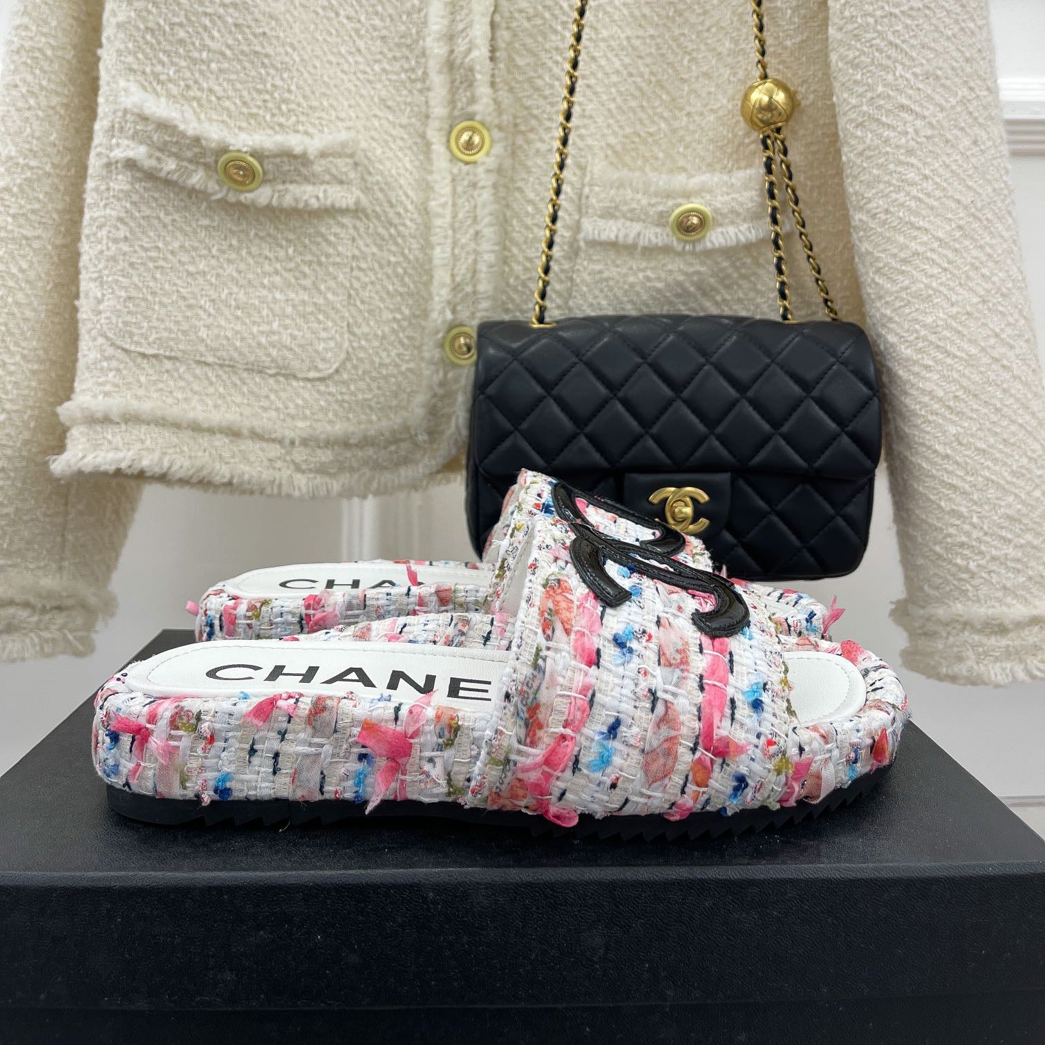 Women_Slippers/Sandals shoes eur 35-41