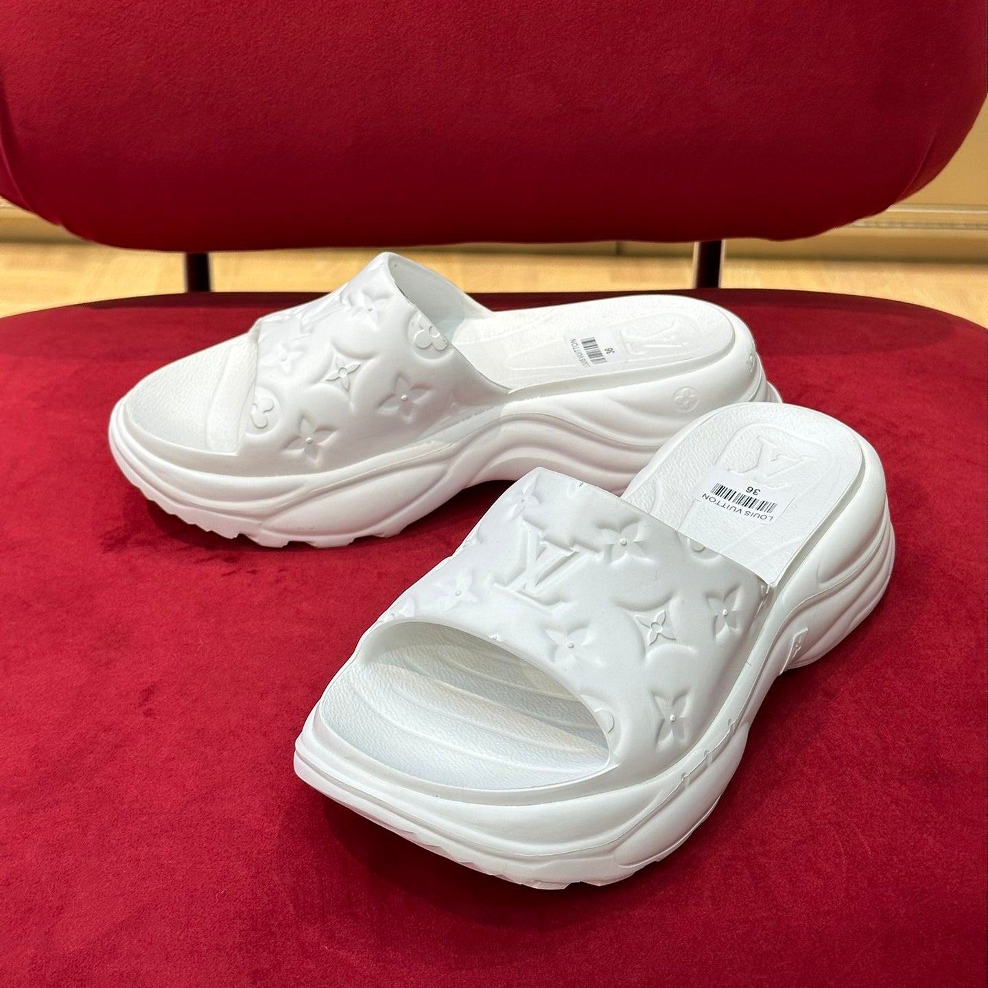 Women_Slippers/Sandals shoes eur 35-41