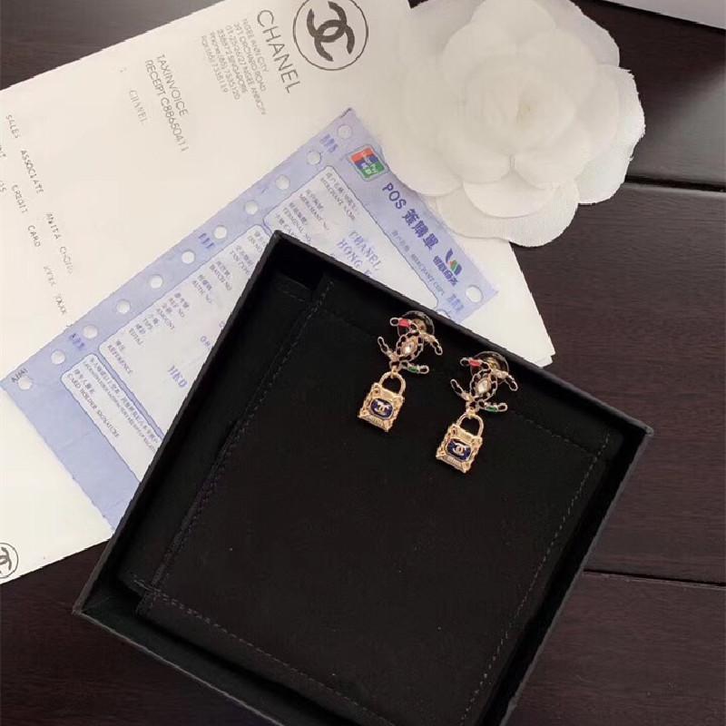 Fashion Rhinestone Lock Earrings