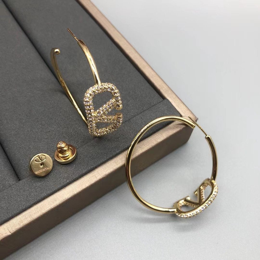 Huanu Tianlun Earrings