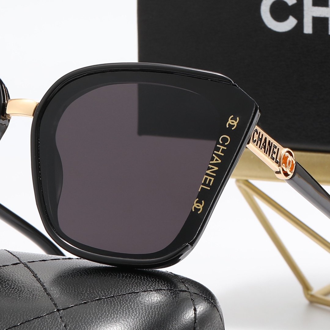 6 Color Women's Sunglasses—2397