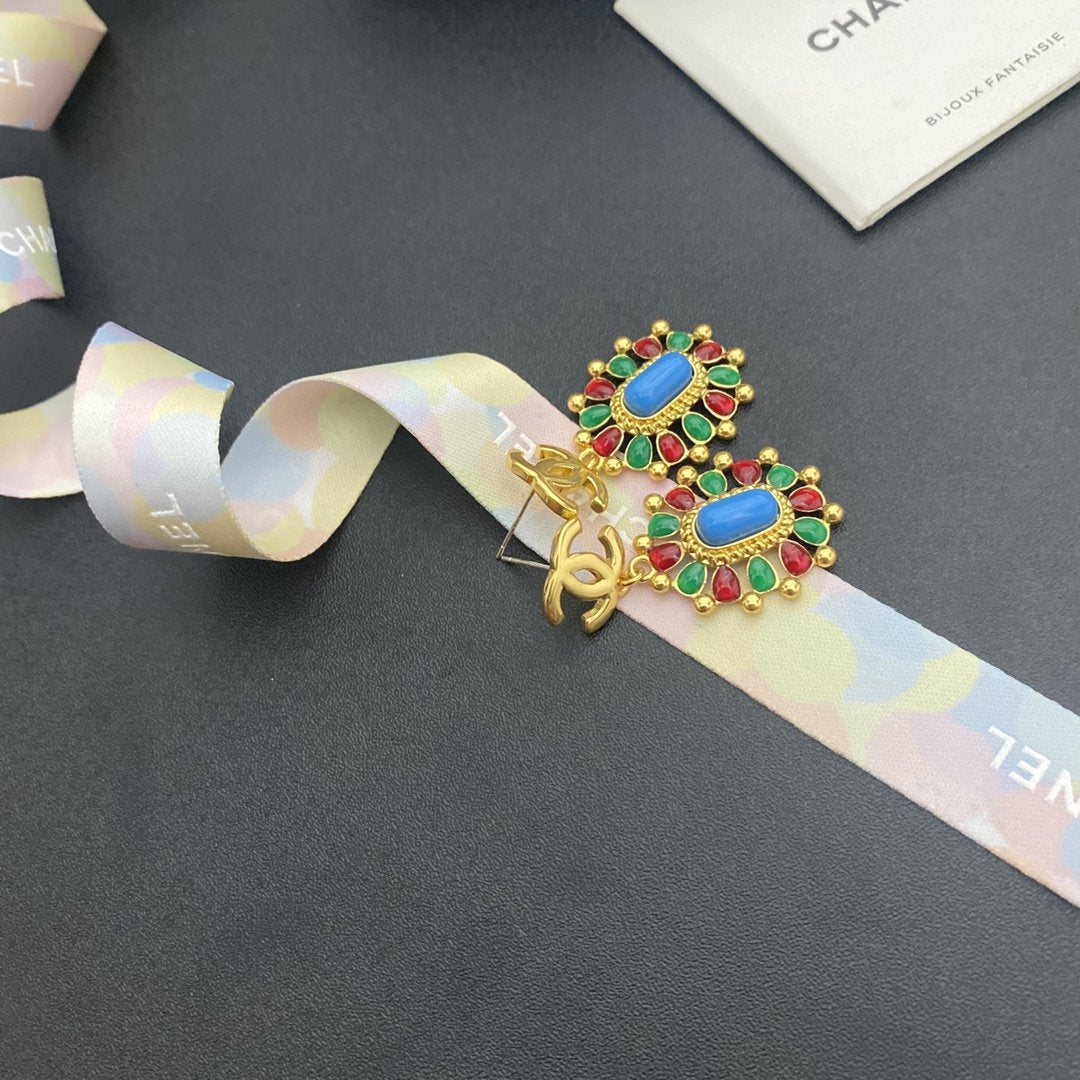 Retro Trend Double C French Totem Earrings