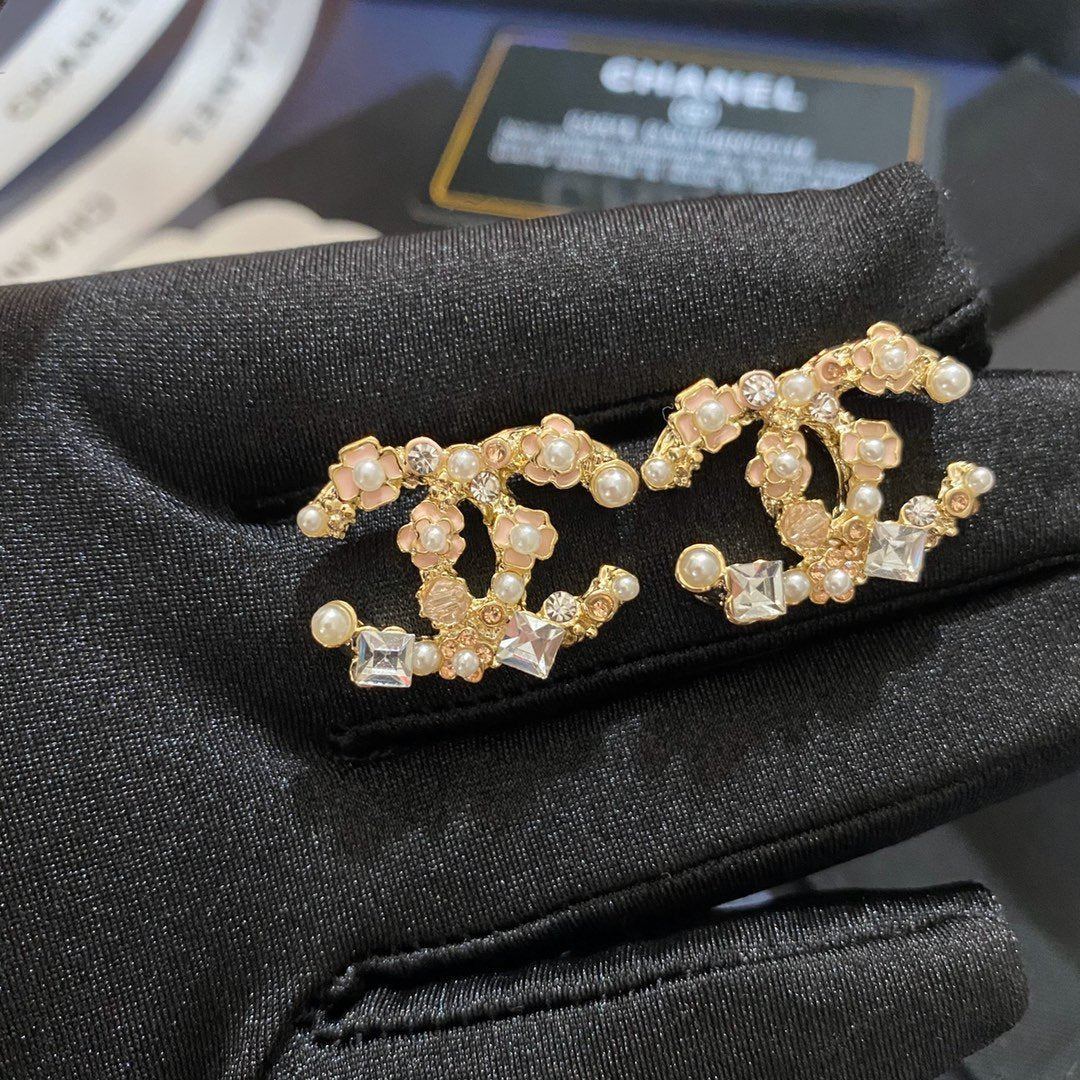 Water chestnut pearl and rhinestone earrings