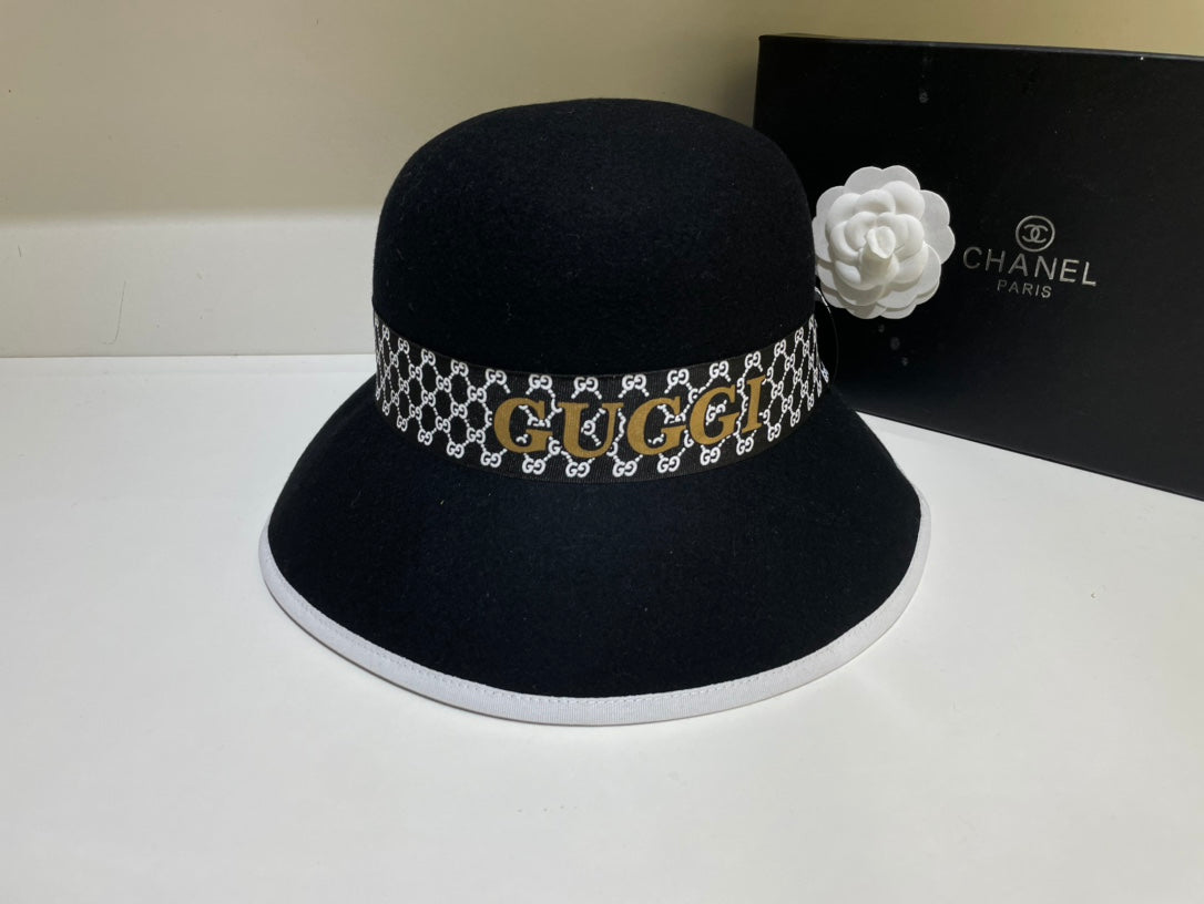 October new trend - wool cap