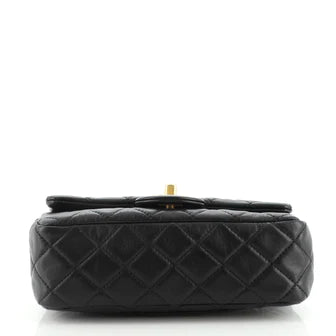 【Weekly Specials】Chanel Pearl Crush Flap Bag Quilted Lambskin Mini