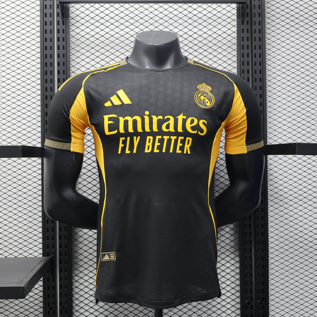 2025/2026 Player Version Real Madrid Special Edition Black Gold Football Shirt