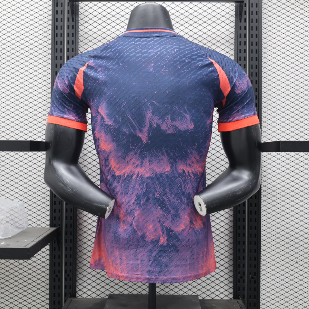 2024/2025 Player Version Real Madrid Special Edition Gradient Purple Football Shirt
