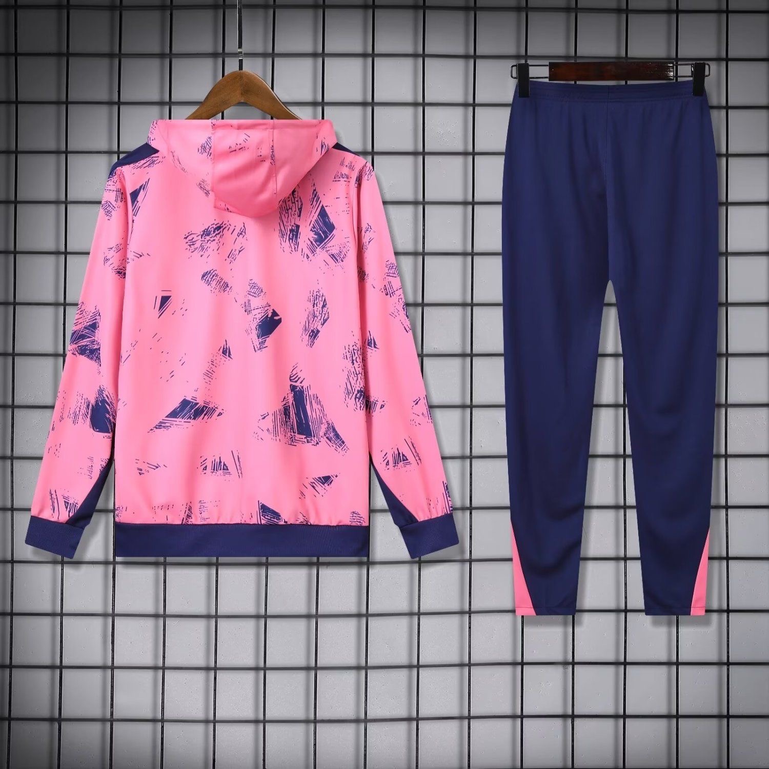 2024/2025 Paris Saint-Germain Hooded Long Sleeves Training Suit Pink Football Shirt