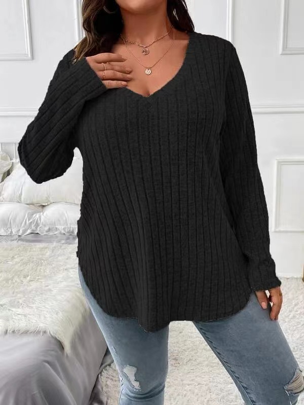Solid Color plus Size V-neck Long-Sleeved T-shirt
