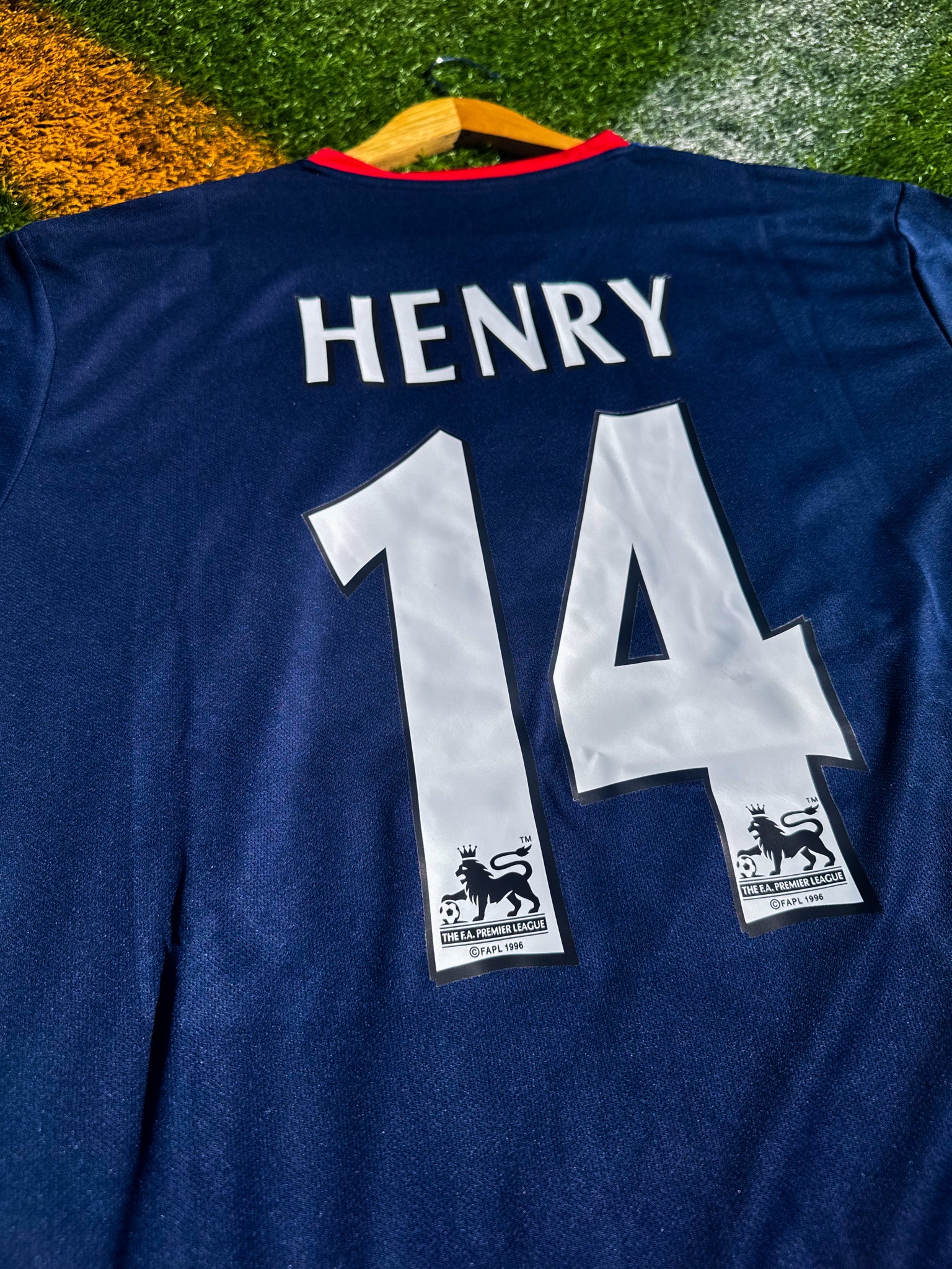 Arsenal Retro 2002/2003 Away Jersey Henry #14