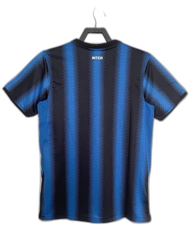 Inter Milan 10/11 I Home Jersey - Retro Version