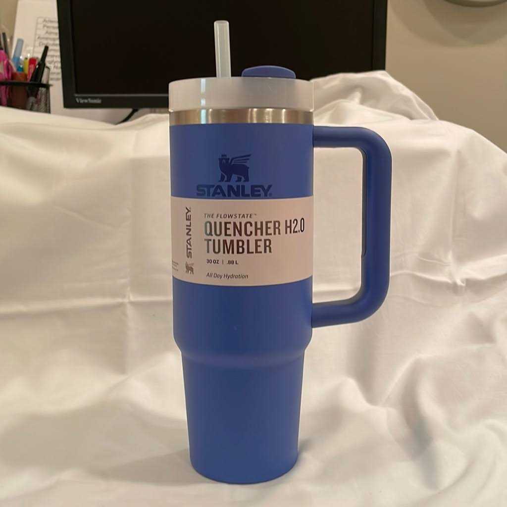 Stanley FlowState H2.0 Quencher Tumbler