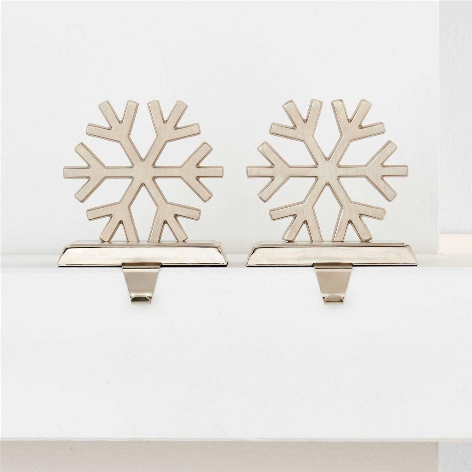 Wondershop 2pk Metal Snowflake Christmas Stocking Holder Silver