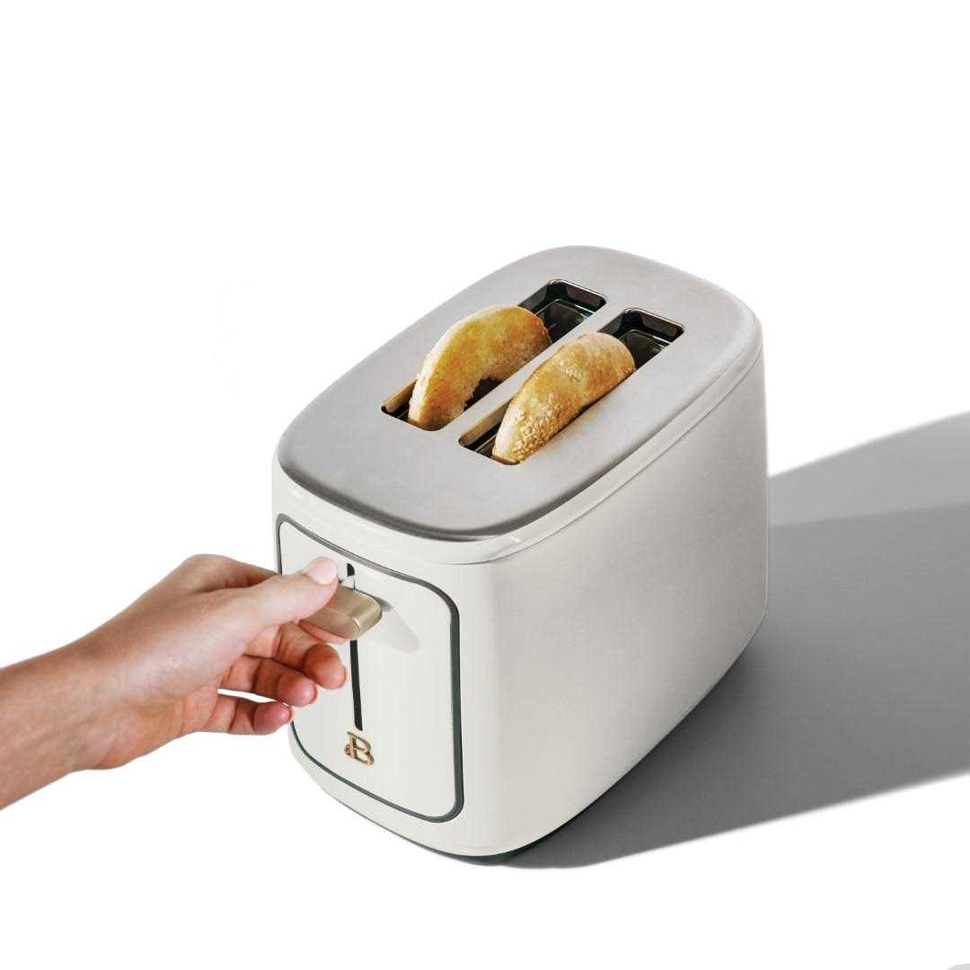 Beautiful 2 Slice Touchscreen Toaster