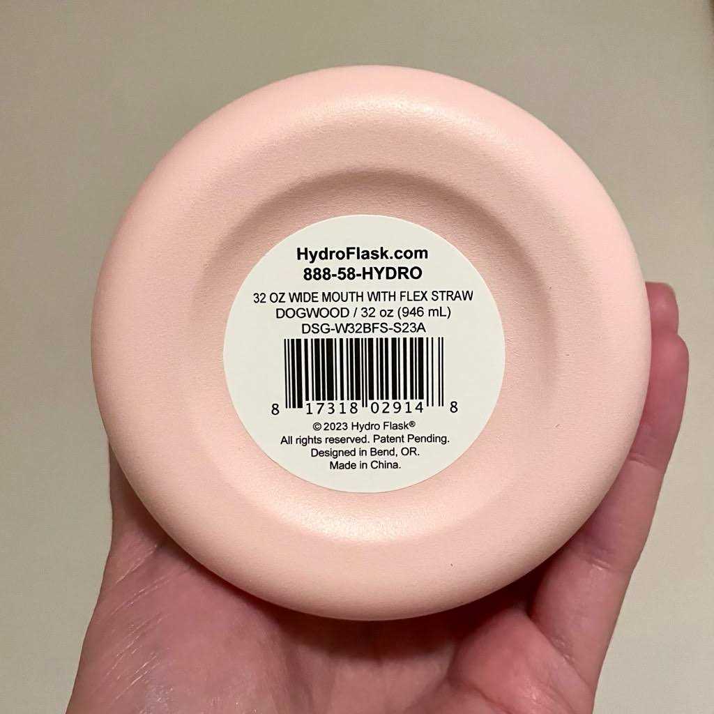 Hydro Flask 32 oz. Wide Mouth Bottle with Flex Straw Cap