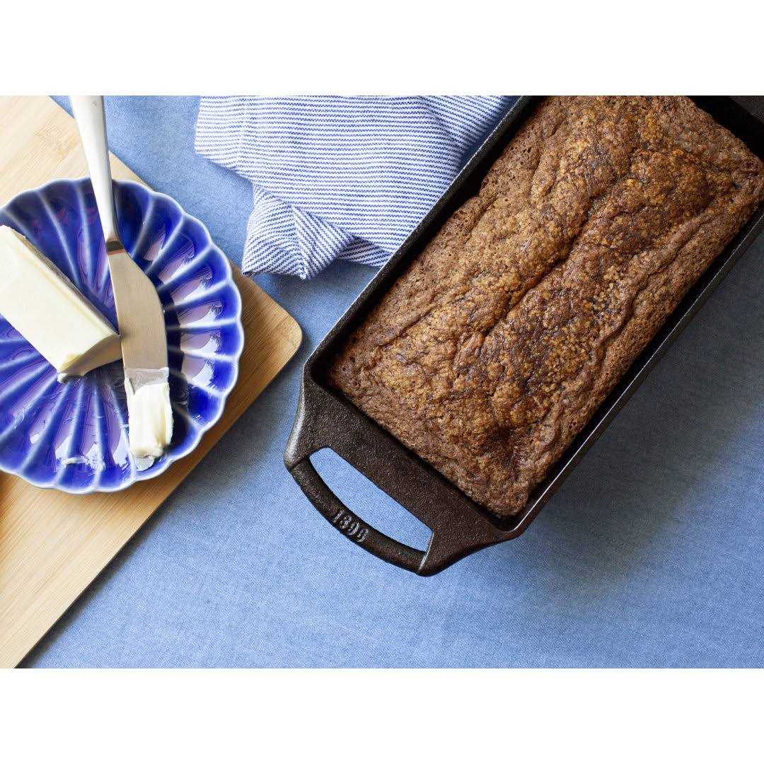 Lodge Cast Iron Loaf Pan