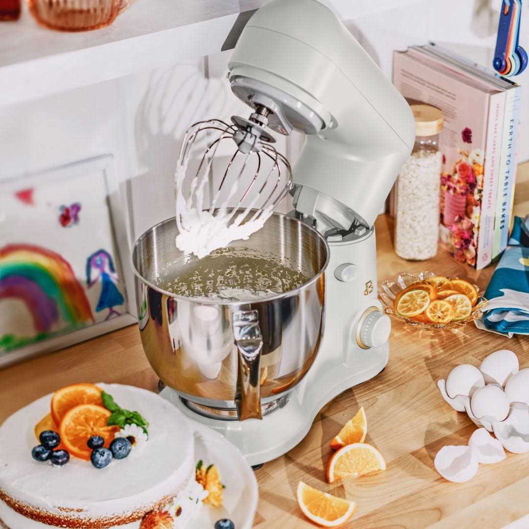 Beautiful 5.3QT Lightweight & Powerful Tilt-Head Stand Mixer