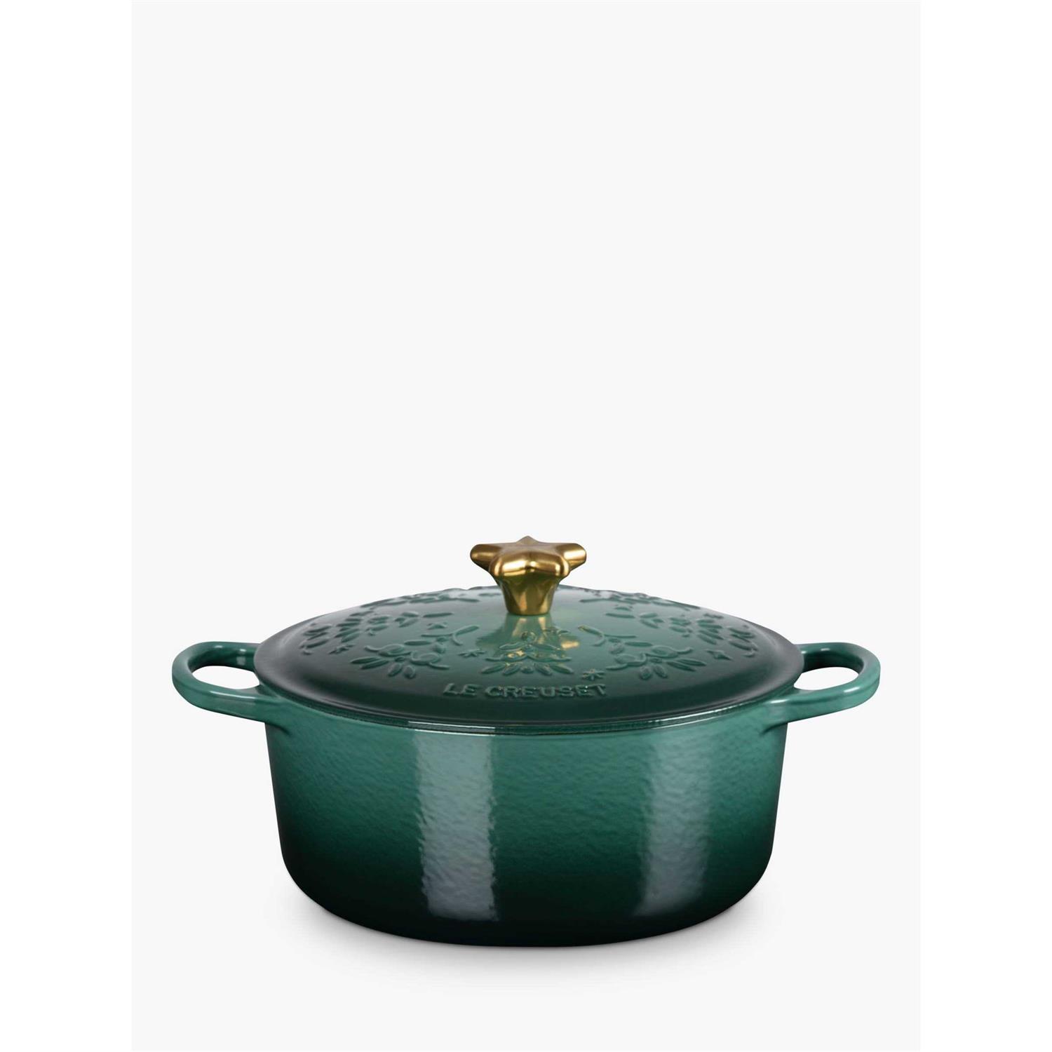Le Creuset Mini Cocotte Star