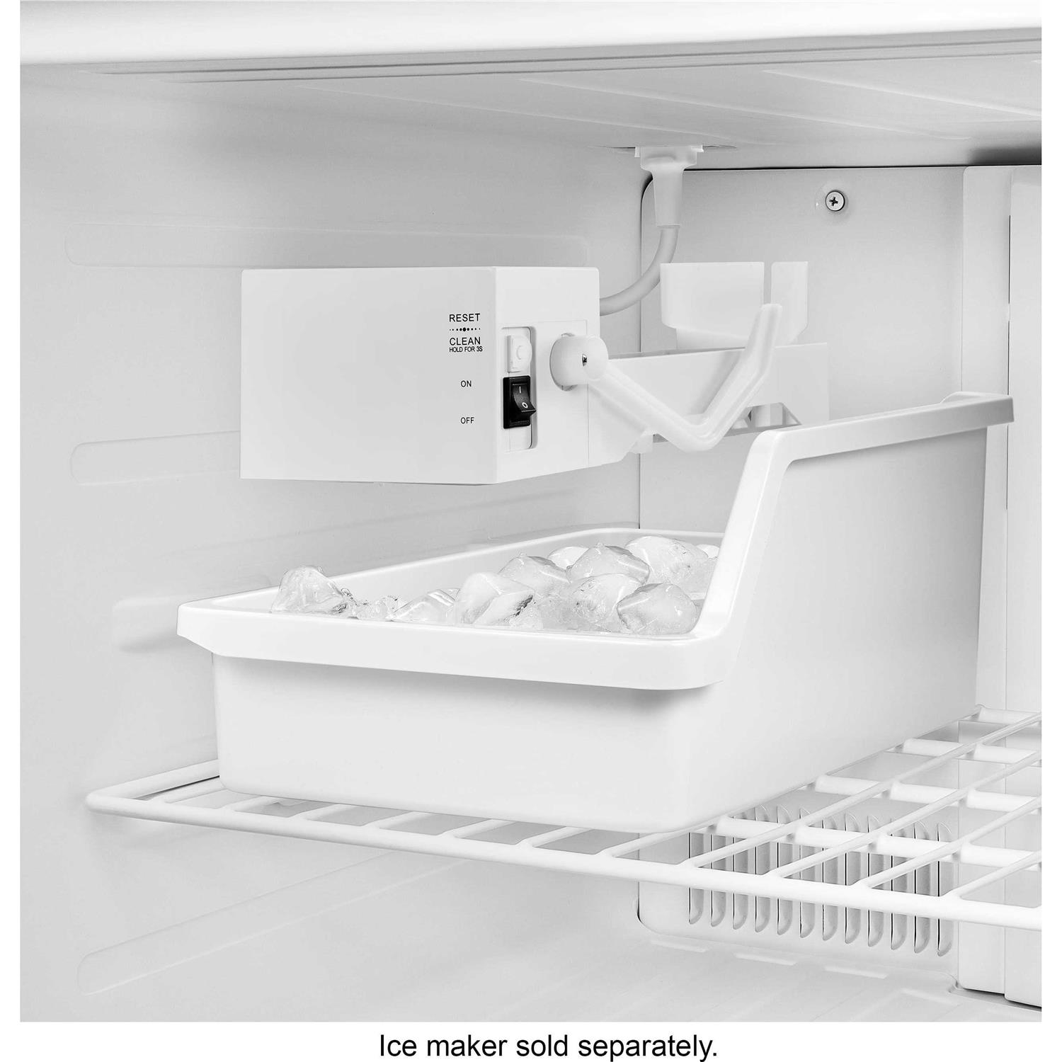 Insignia 18 Cu. Ft. Top-Freezer Refrigerator