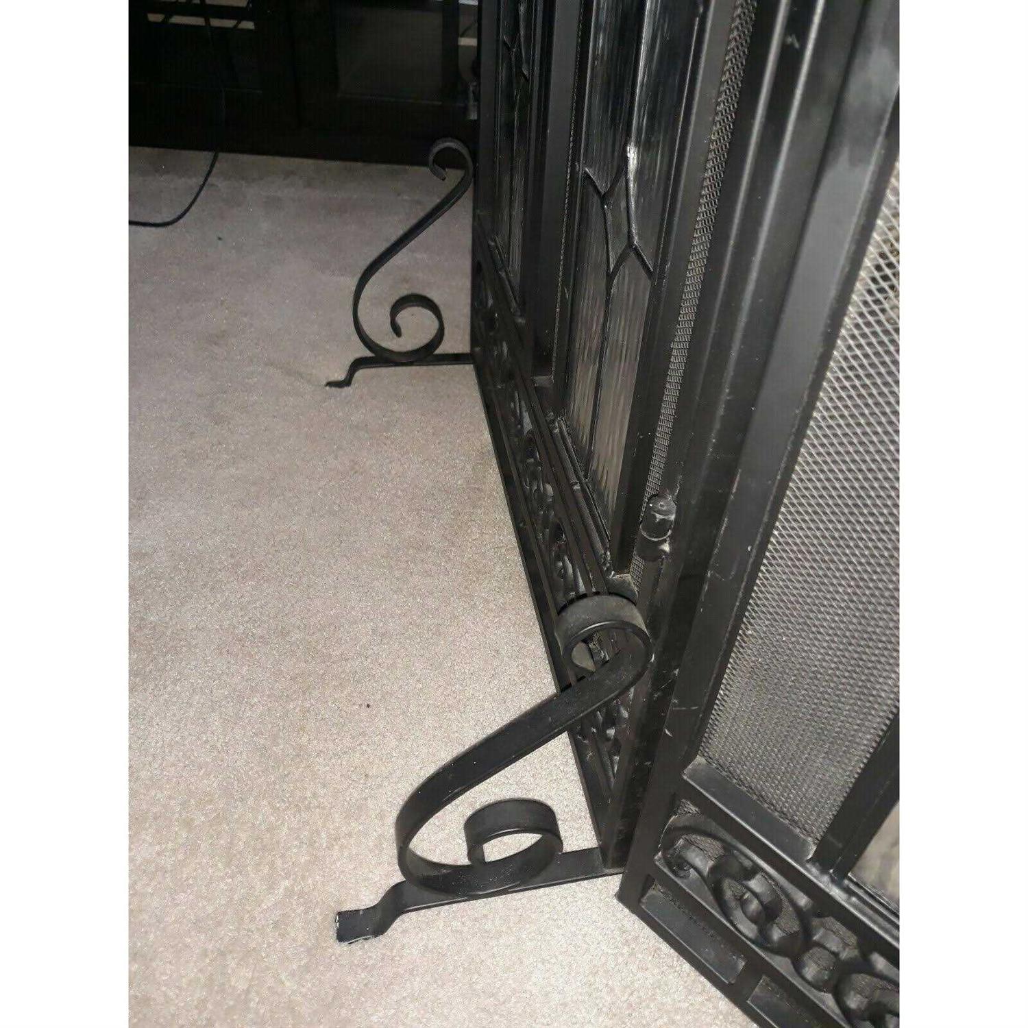 Plow & Hearth Two-Door Fireplace Screen with Glass Floral Panels