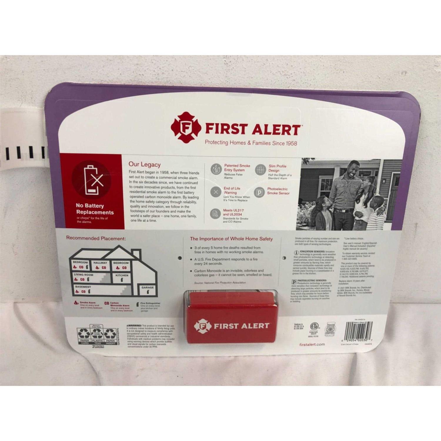 First Alert 2-in-1 Smoke and Carbon Monoxide Alarm