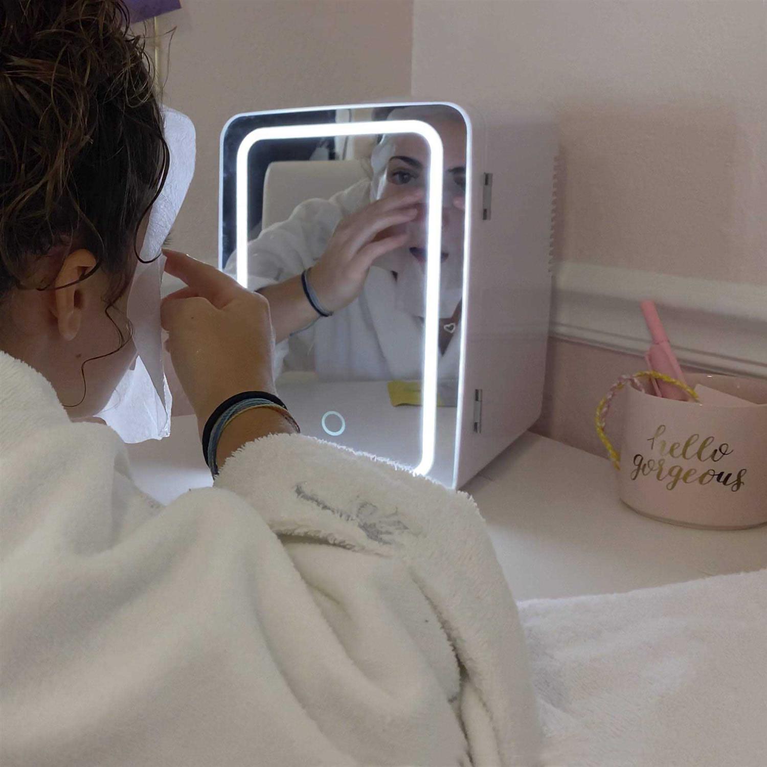 Personal Chiller 6L Mini Fridge Beauty & Skincare Refrigerator