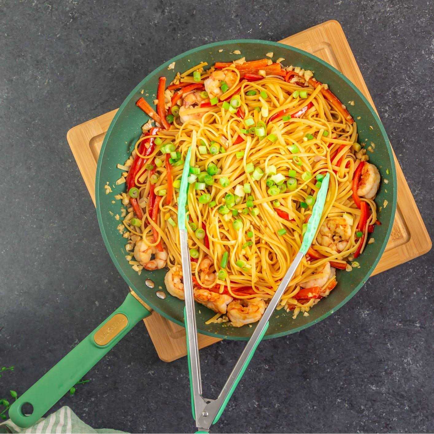 Thyme Table Non-Stick 12-Piece Cookware Set