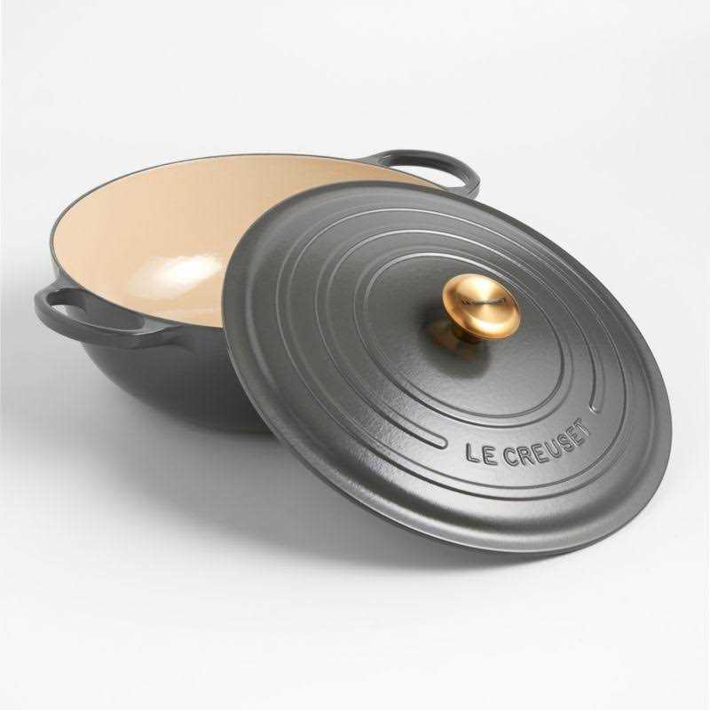 Le Creuset Signature Graphite