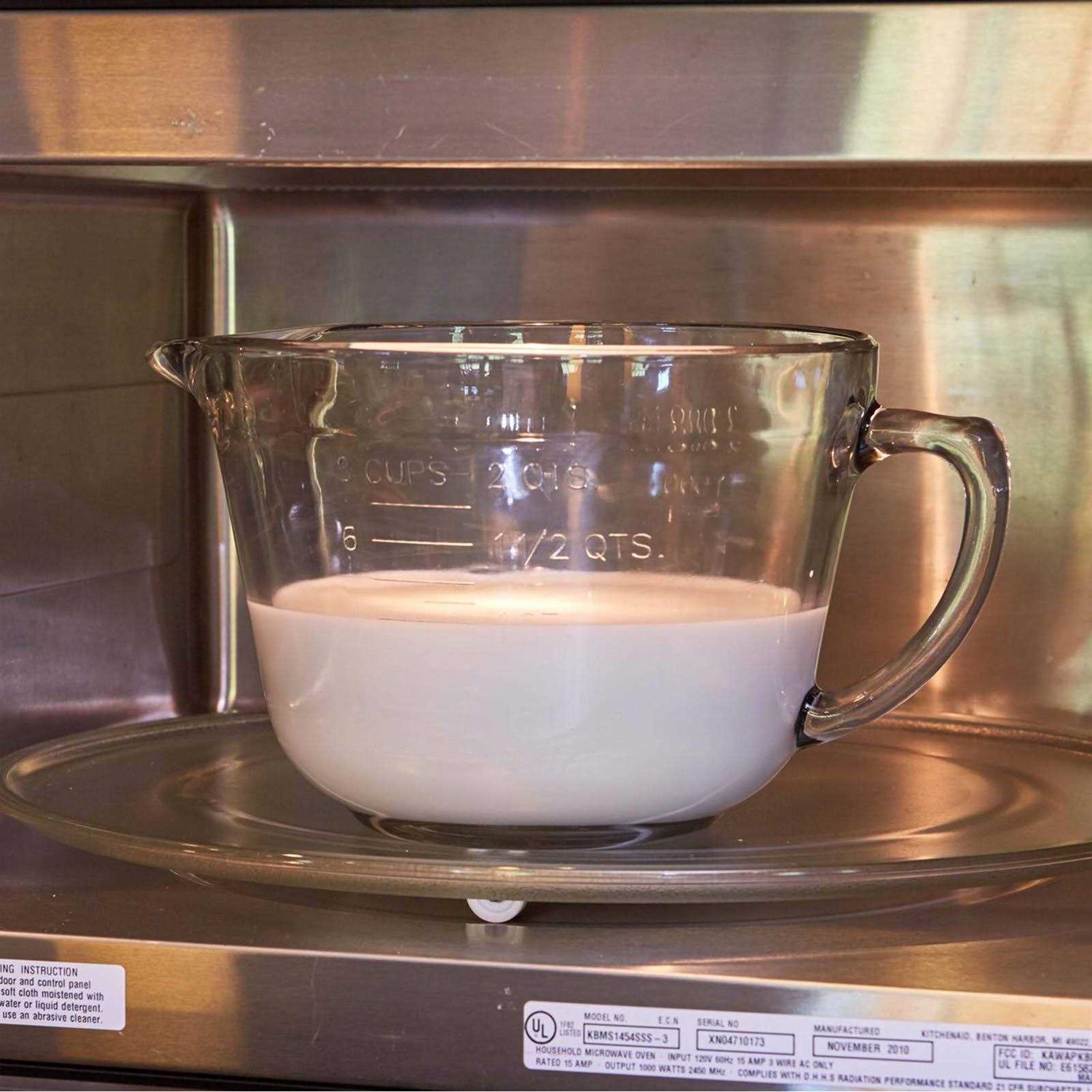 Anchor Hocking Batter Bowl