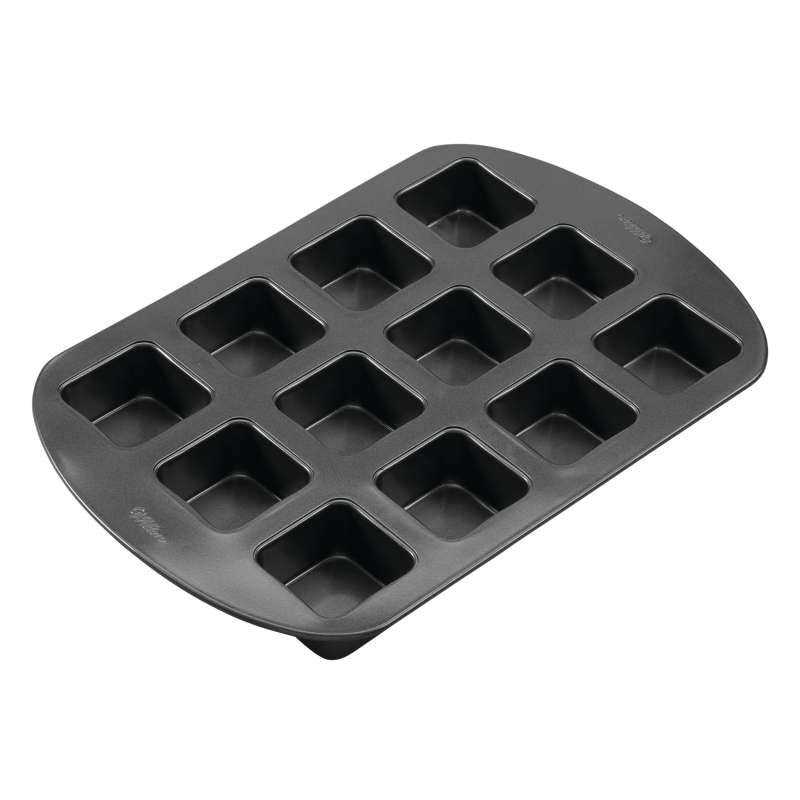 Wilton 12 Cavity Brownie Bar Pan