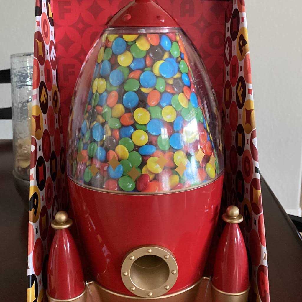 FAO Schwarz Mini Touch-Activated Candy And Snack Dispenser