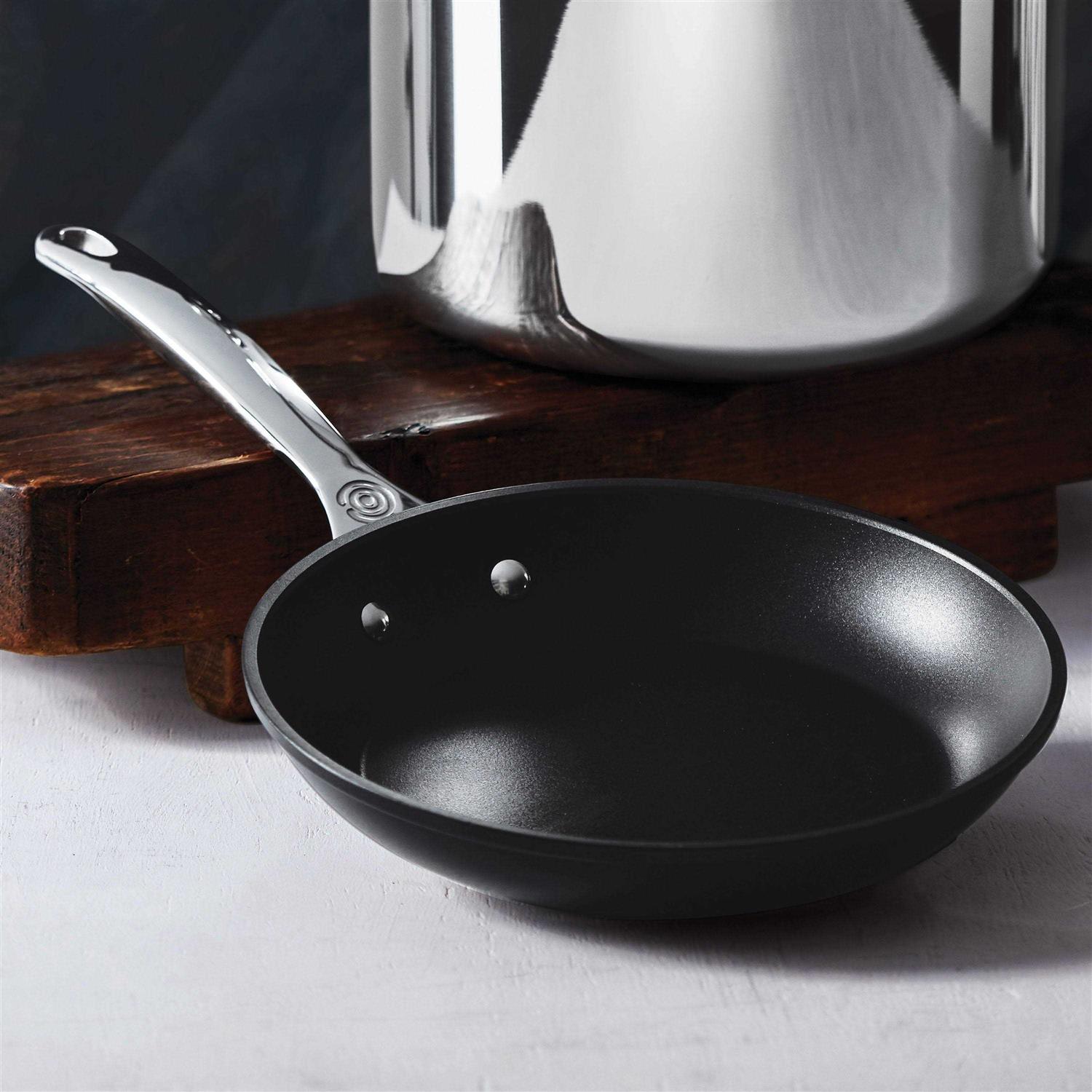 Le Creuset Toughened Nonstick PRO Fry Pan
