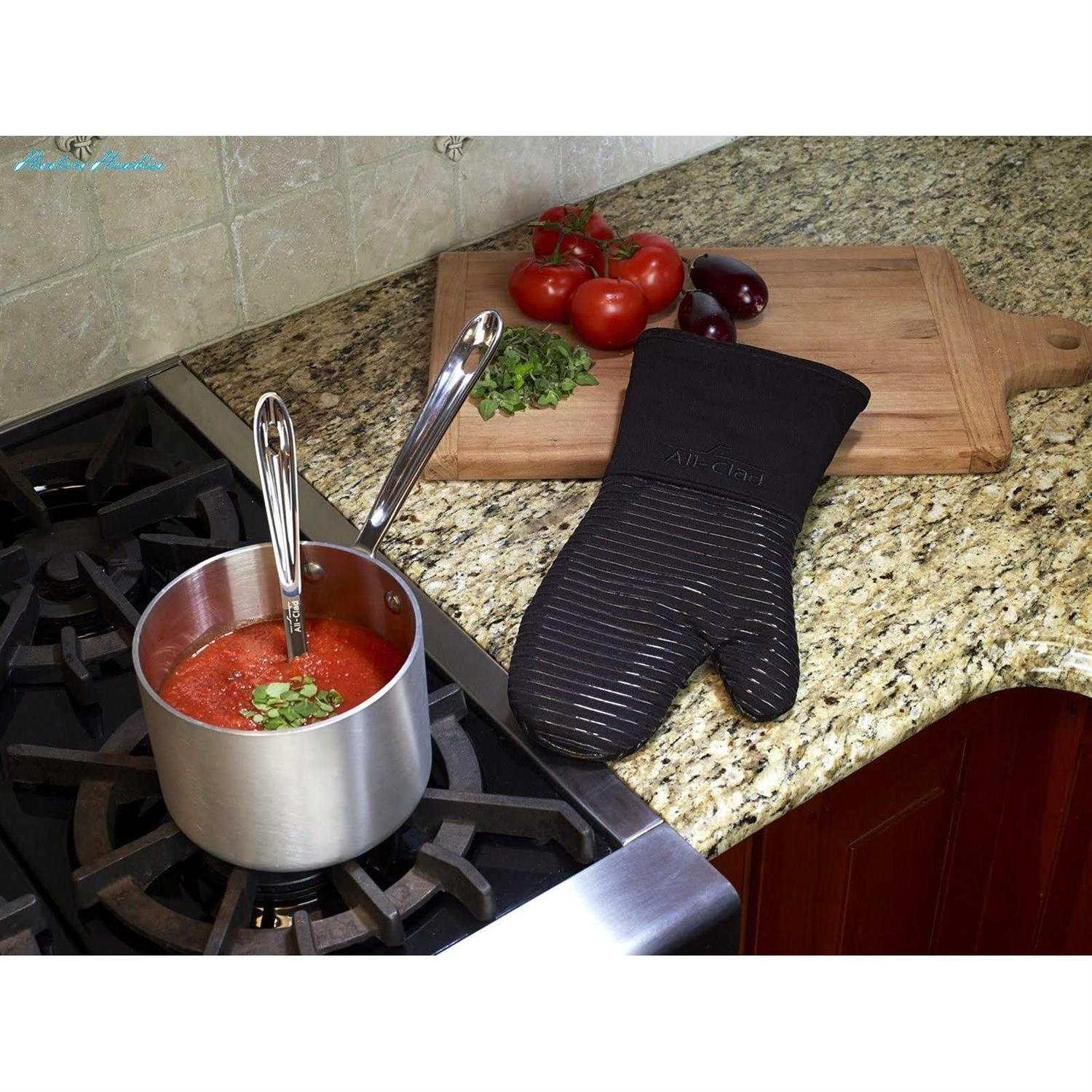 All Clad Silicone Oven Mitt