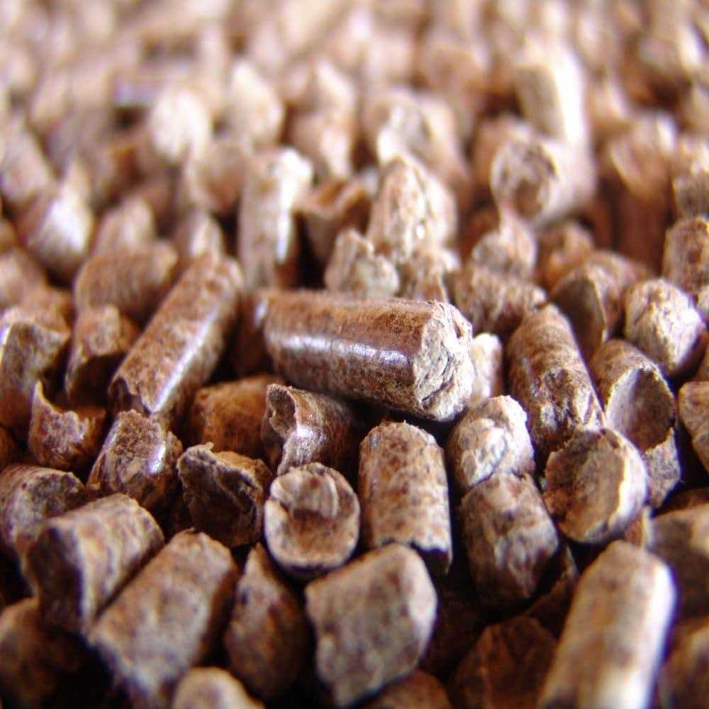 Lowe’s 40-lb Heating Wood Pellets 868557000016