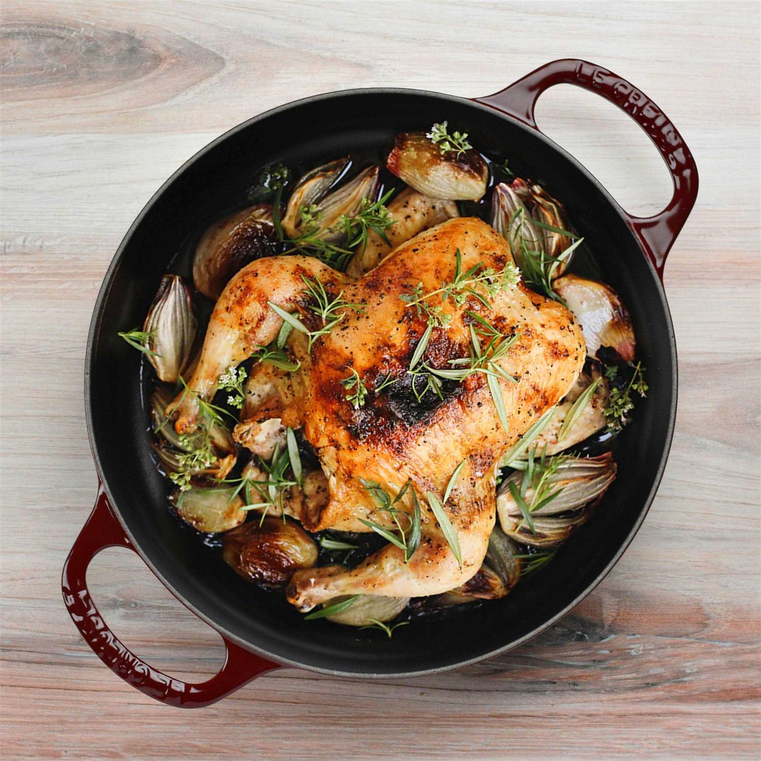 Le Creuset Signature Cast Iron Everyday Pan