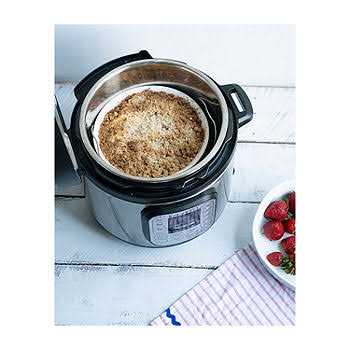 Corningware Round Casserole with Glass Cover