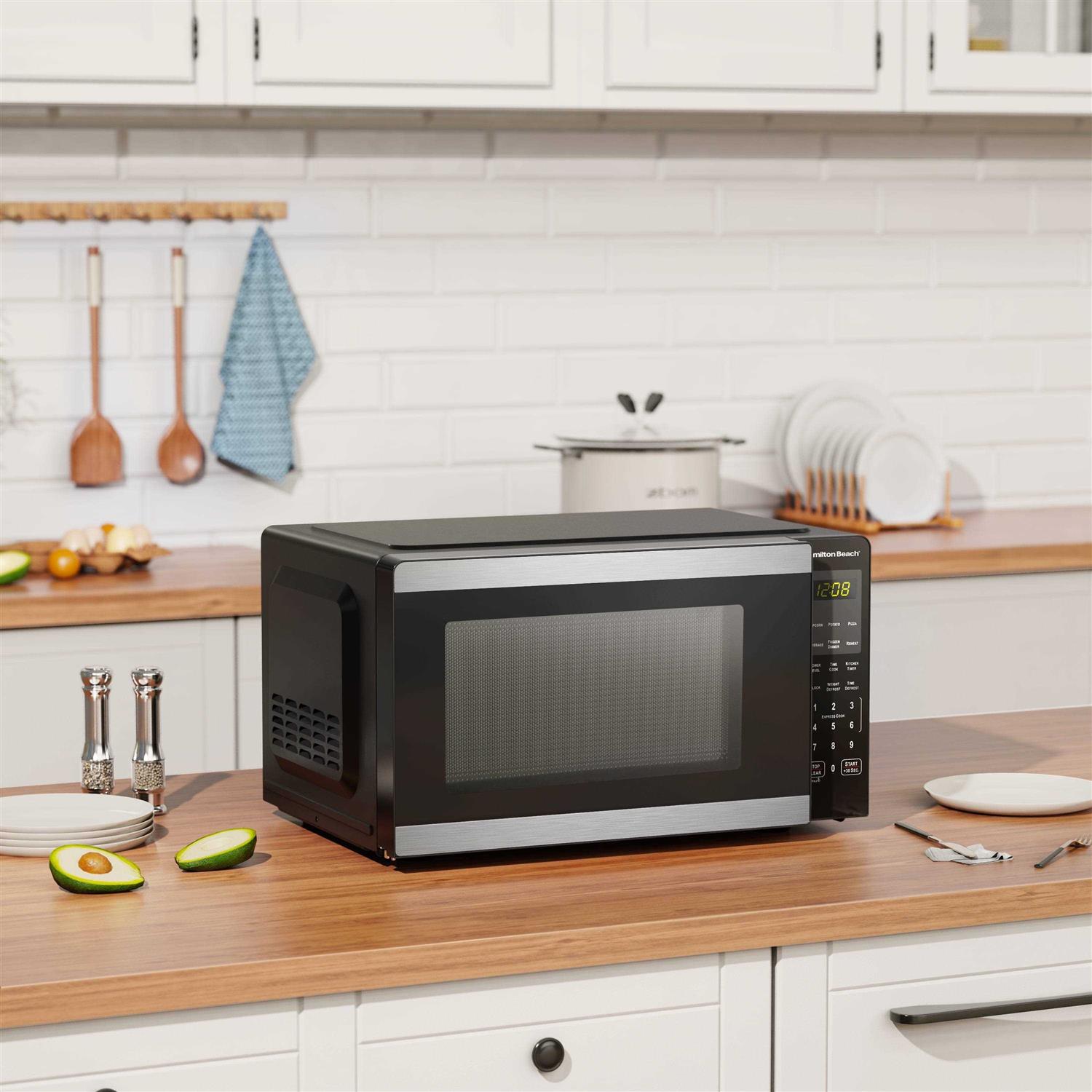 Hamilton Beach 0.9 Cu ft Countertop Microwave Oven