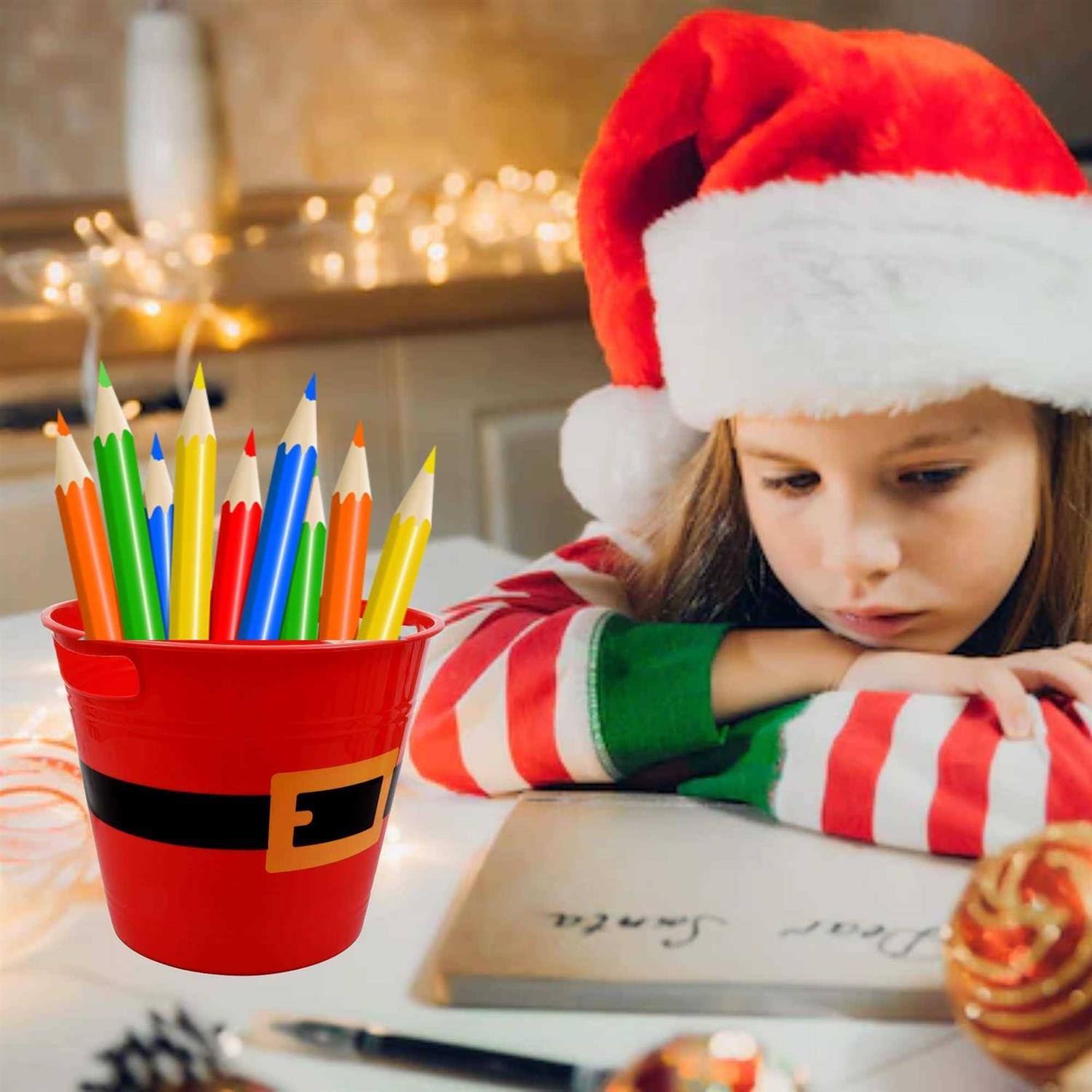 LLE Plastic Buckets with Handles Red Santa Belt Round Basket Multi-Purpose Container Decorative Home Kitchen Candy Bars Vase Toy Baskets