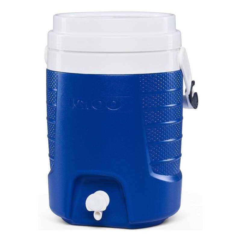 Igloo Sport Beverage Jug with Hooks