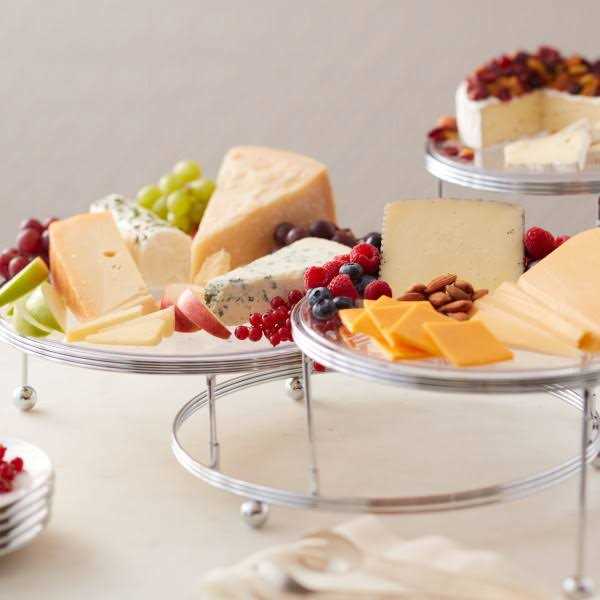 Wilton 2-in-1 Pedestal Cake Stand and Serving Plate