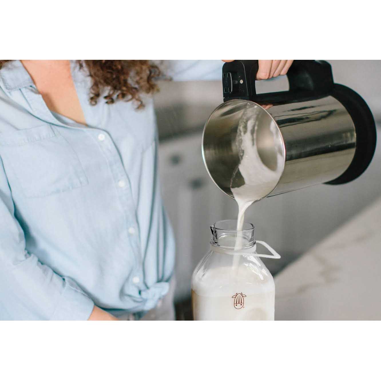 Almond Cow The Plant-Based Milk Maker