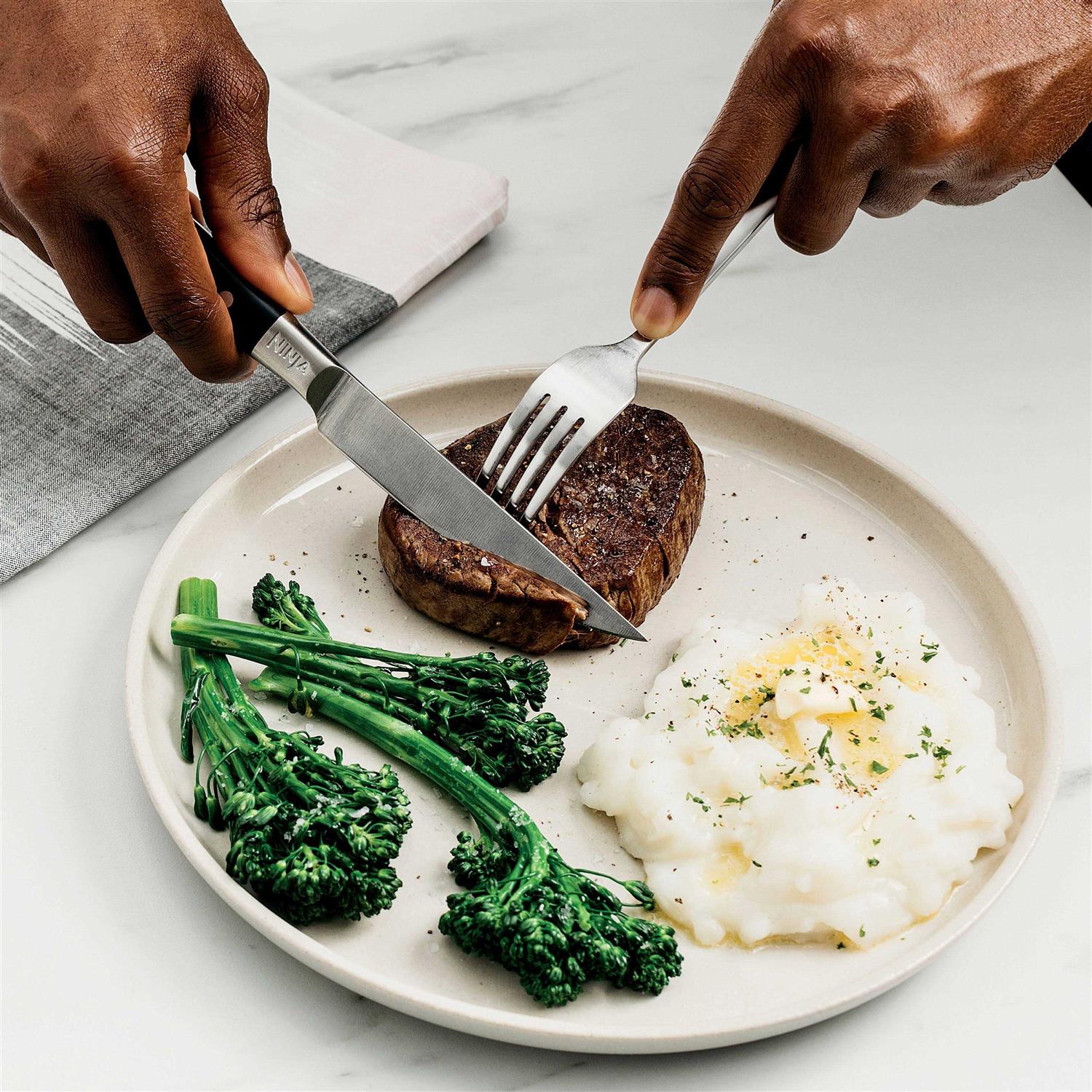 Ninja Foodi NeverDull Premium 12-Piece Knife Block Set