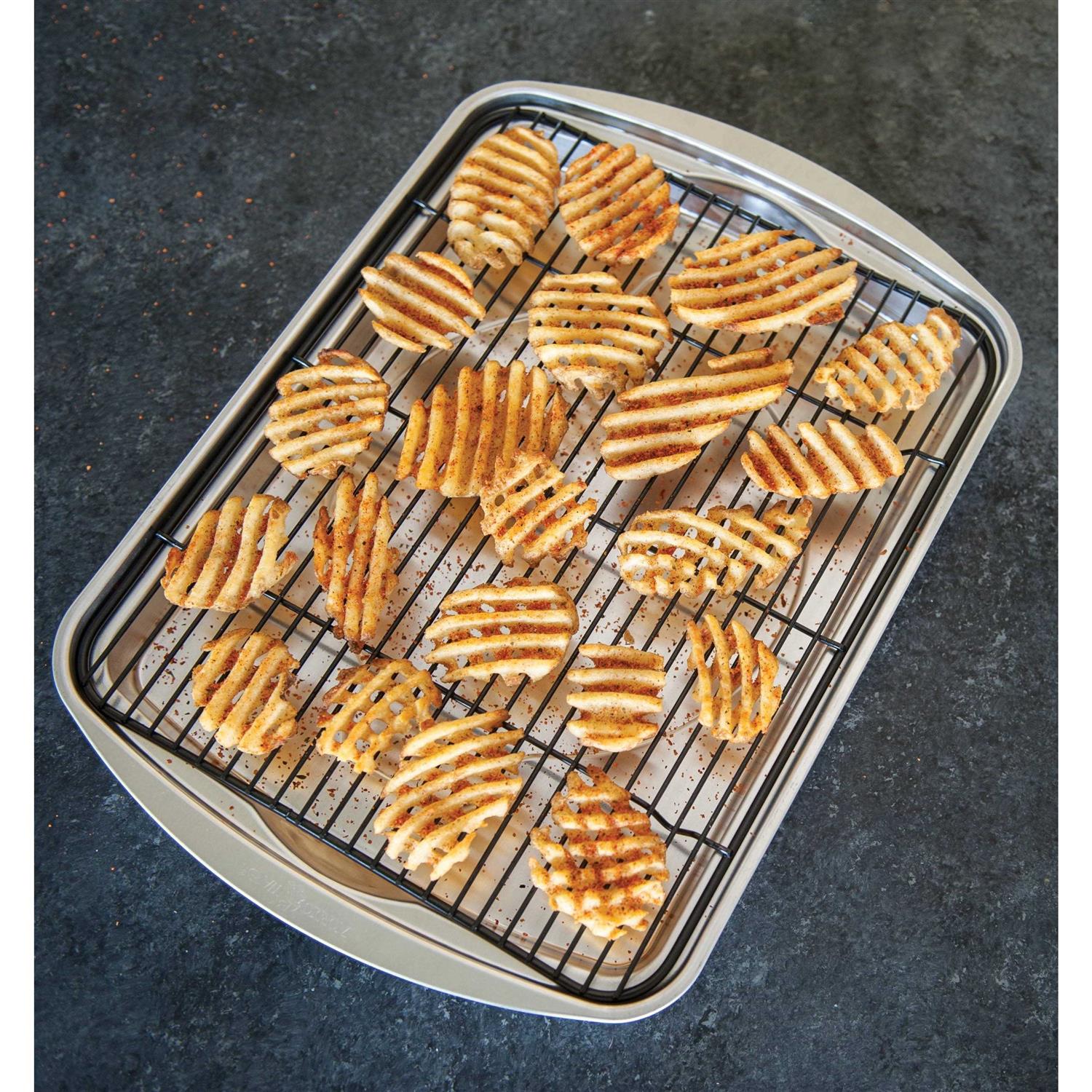 Nordic Ware Oven Bacon Pan