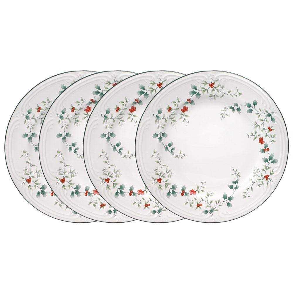 Pfaltzgraff Winterberry Plates
