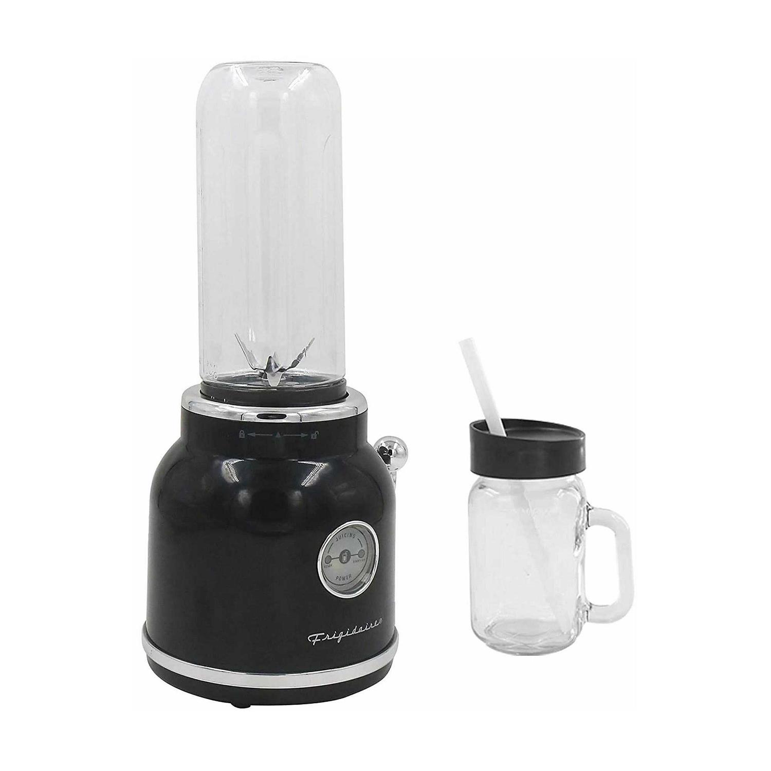 Frigidaire Retro Smoothie Maker