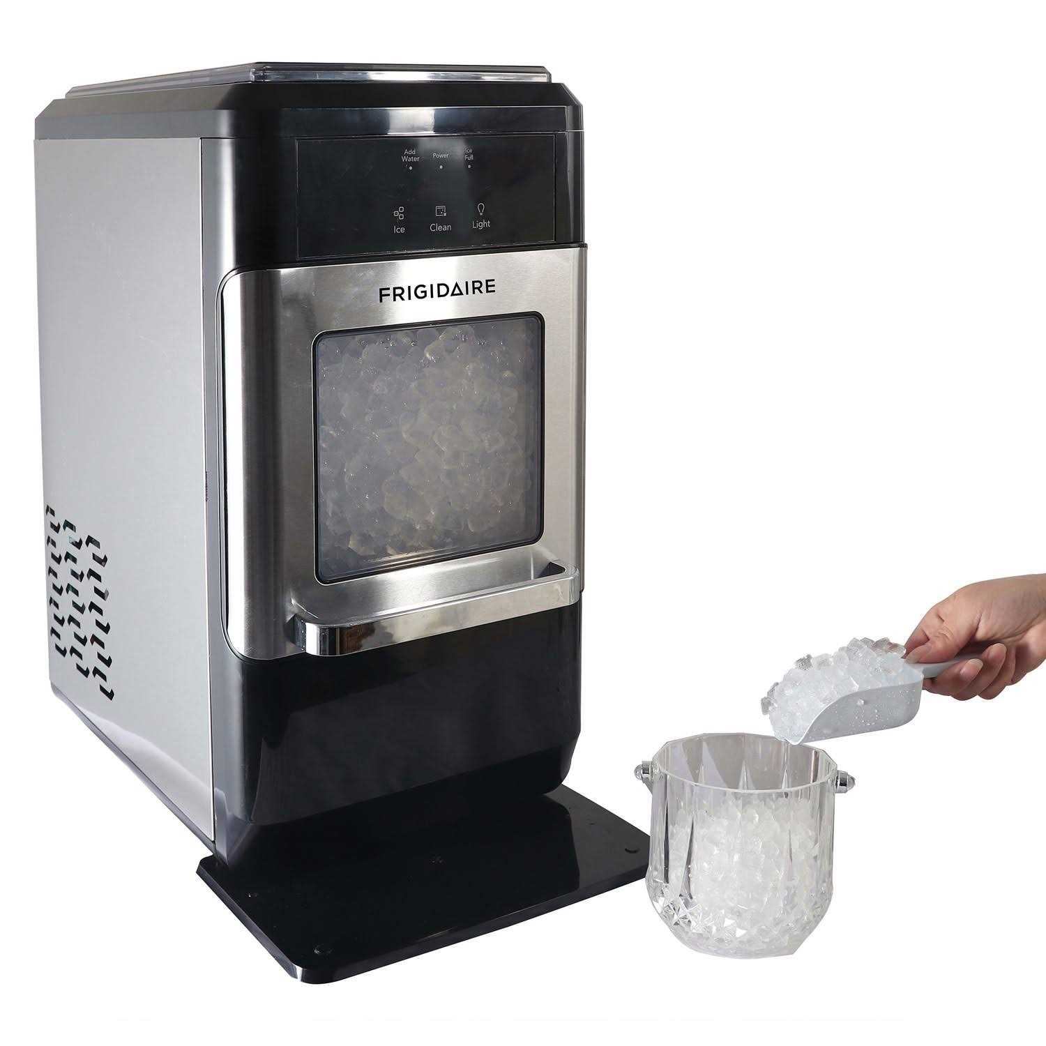 Frigidaire 44 lbs. Crunchy Chewable Nugget Ice Maker Efic235