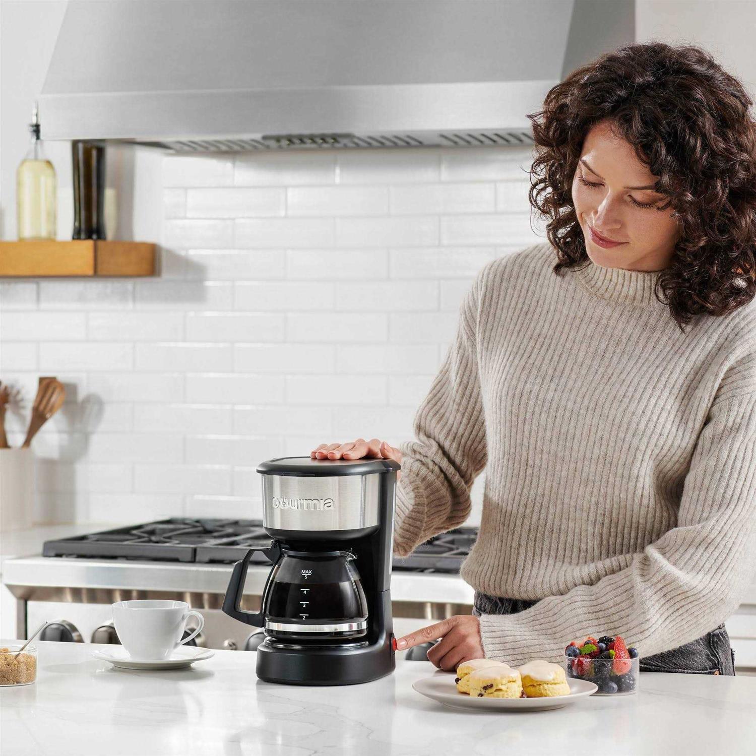 Gourmia 5 Cup One-Touch Switch Coffee Maker with Auto Keep Warm Black